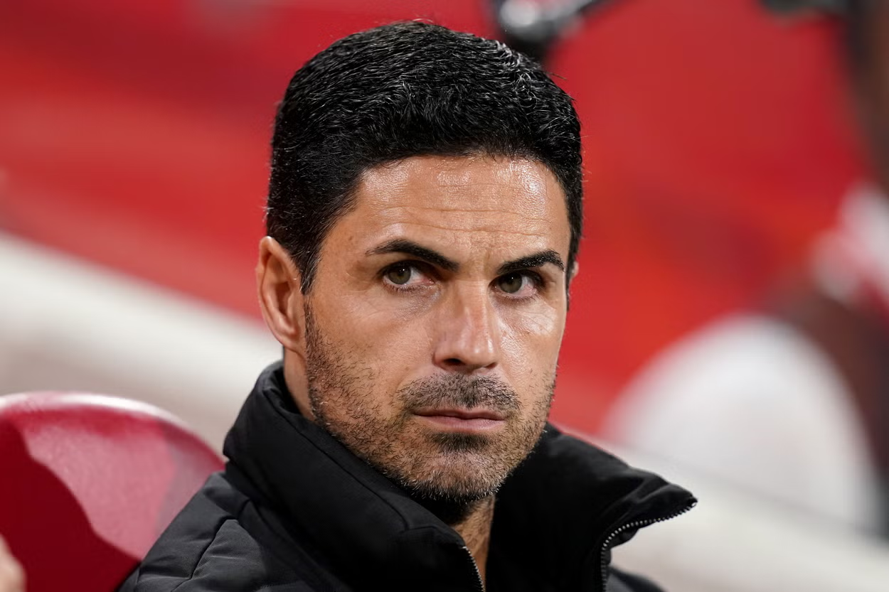 Arteta Praises New Full-Backs Timber and Calafiori Ahead of PSG Clash